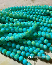 Load image into Gallery viewer, Glass Beads Assortment
